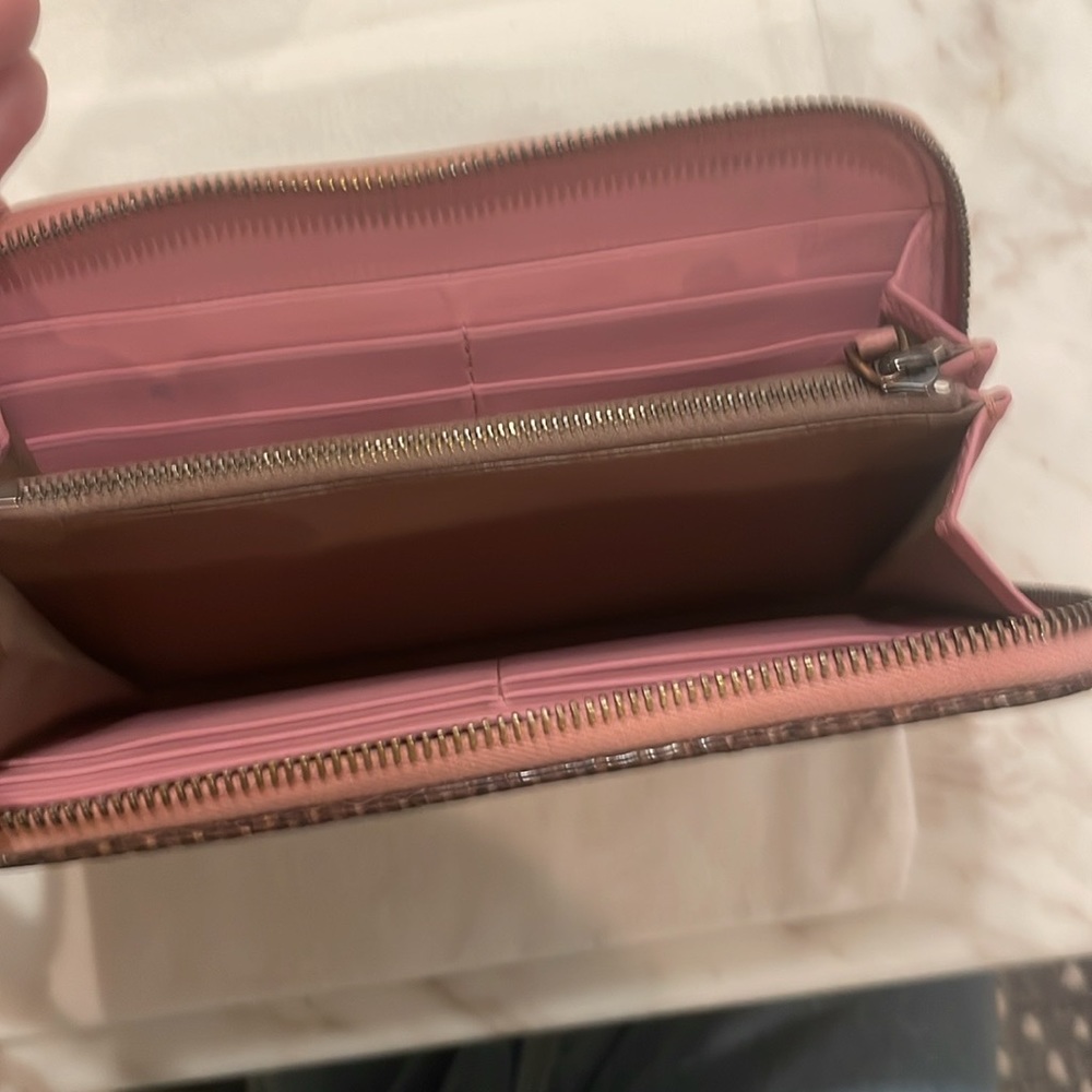 Euc Bottega Venetta Python Zipper Wallet With Coa - image 6